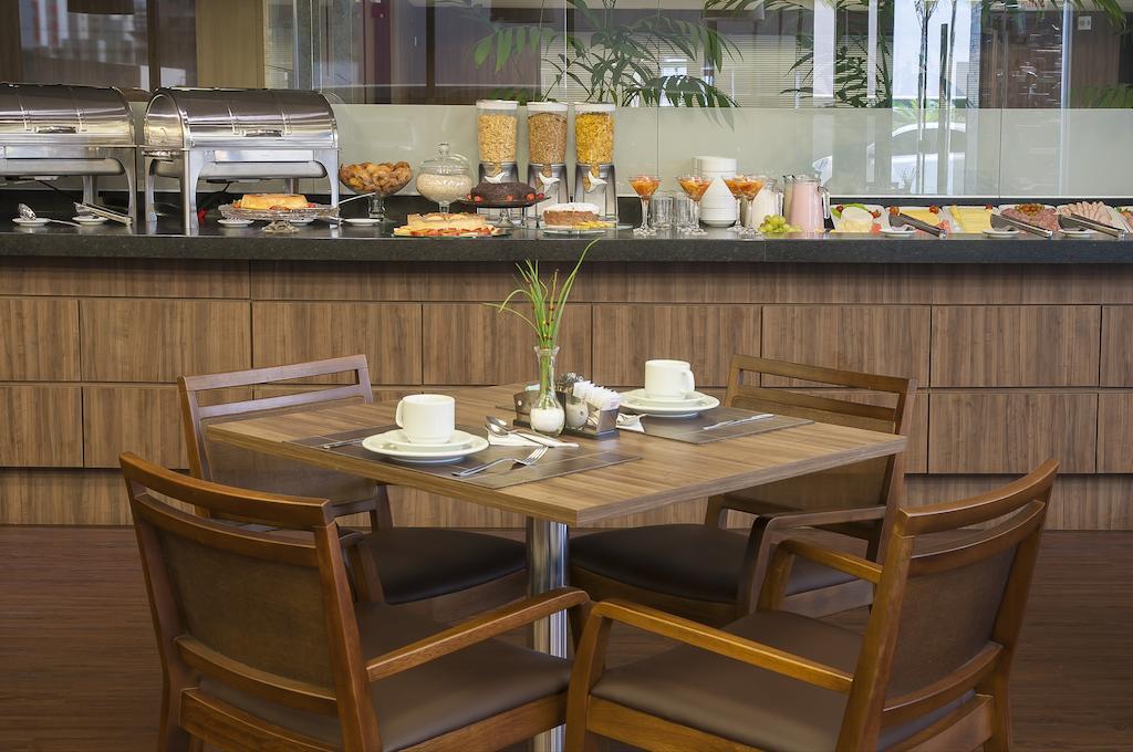 Kennedy Executive Hotel Сао Жозе Екстериор снимка